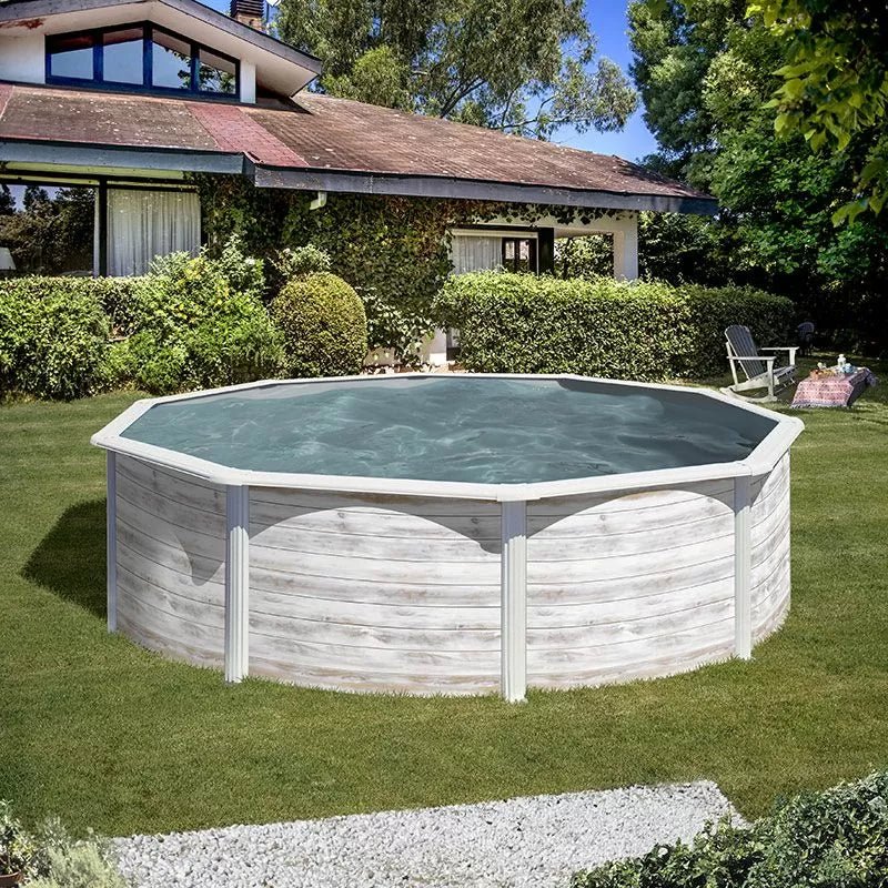 piscine-acier-gre-aspect-bois-nordique-finlande-ronde_9b1a3940-571d-45fe-861f-5ee1a047b411.jpg